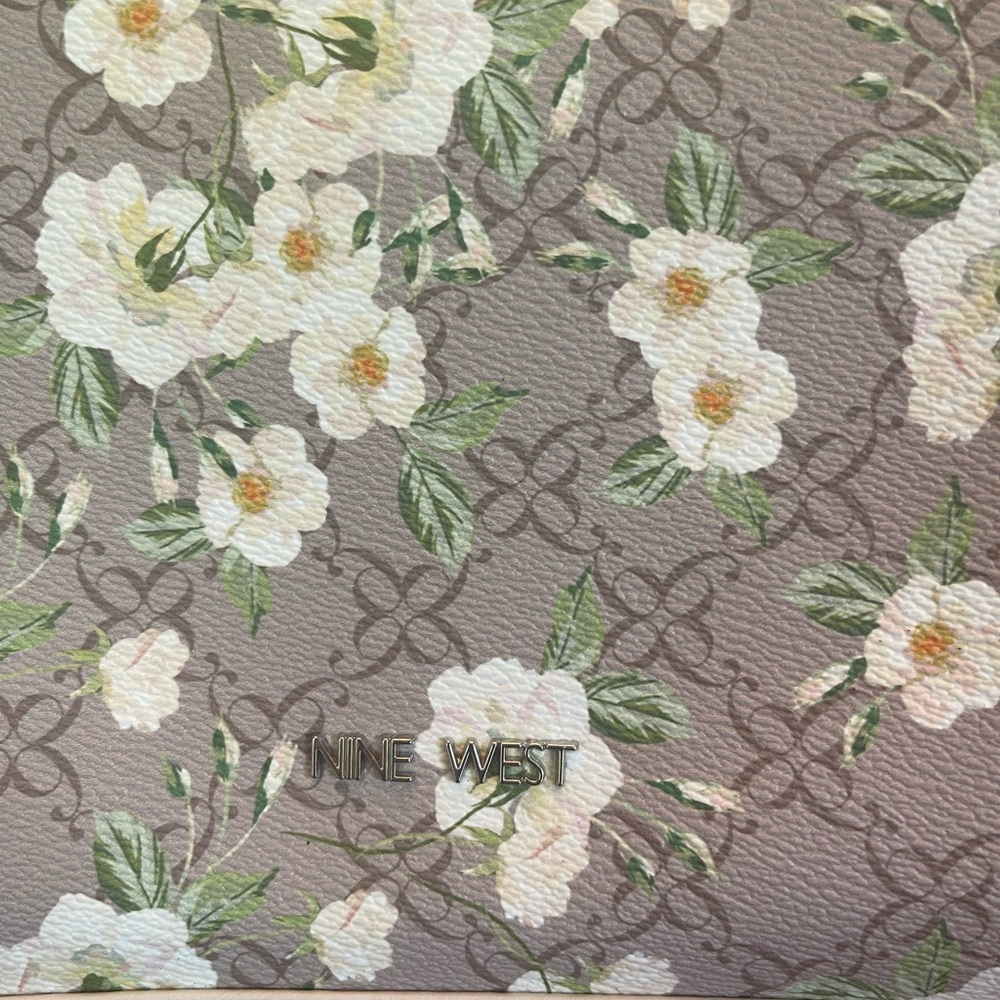 Nine West Mini Bag/Crossbody - Picture 10 of 10